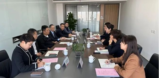 西安投資控股副總經(jīng)理王一梅會(huì)見(jiàn)興業(yè)銀行西安分行黨委委員、副行長(zhǎng)一行