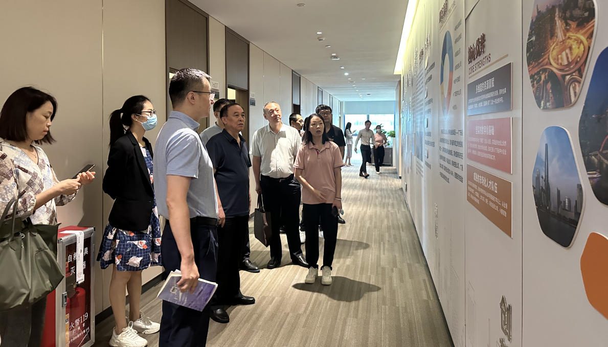 國信小貸赴粵普再貸、盈峰普惠調(diào)研交流