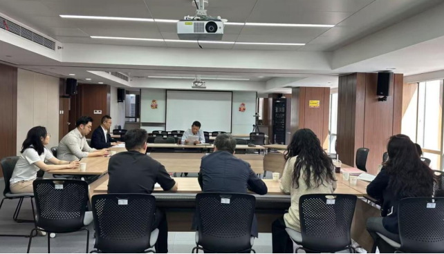 投行業(yè)務(wù)部黨支部開(kāi)展深入貫徹中央八項(xiàng)規(guī)定精神學(xué)習(xí)教育